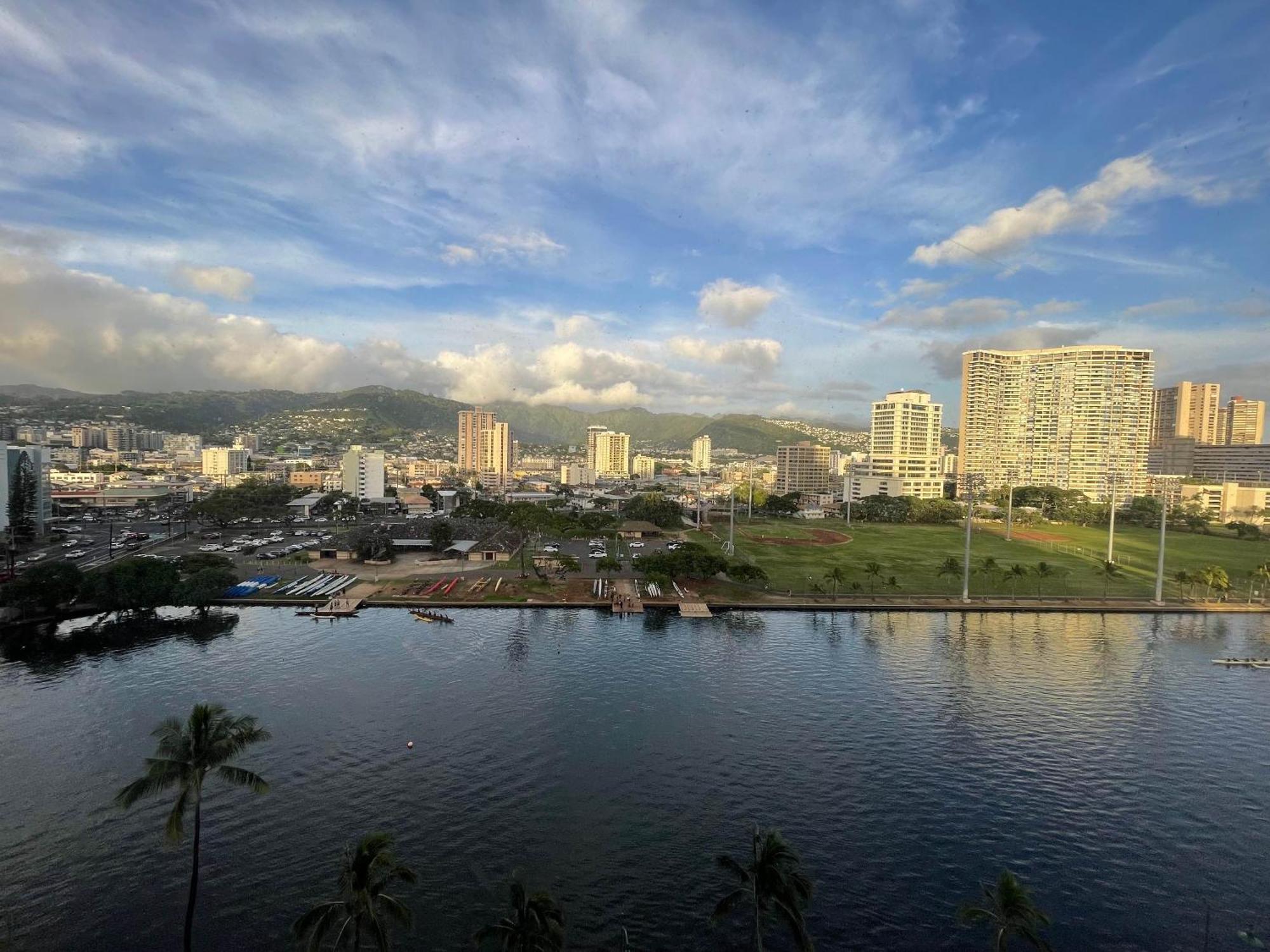 Diamond, Ocean, And Canal View Affordable Family House7Person Honolulu Exterior foto